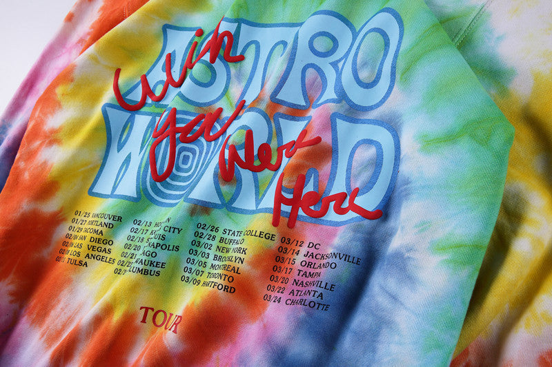 Pull tie-dye arc-en-ciel