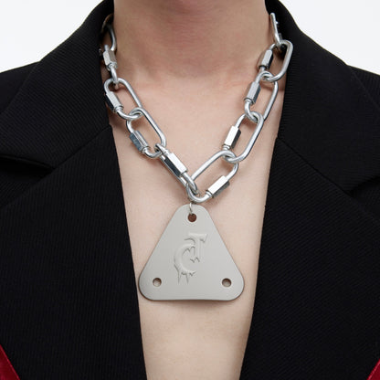 Niche métal Triangle pendentif collier givré industrie lourde serrure Punk clavicule chaîne hommes