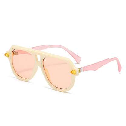 New Fashion Vintage Sunglasses Features