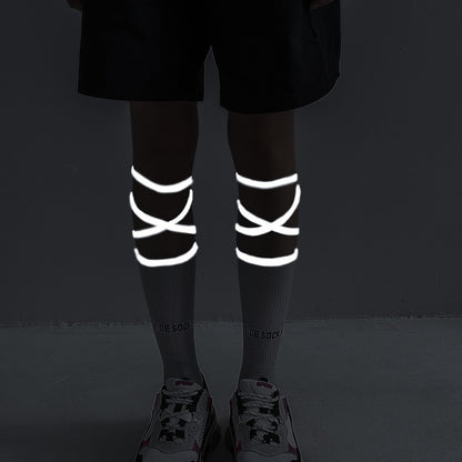 Chaussettes à bandes fluorescentes pour femmes, avec lettres imprimées, tendance, pour Bar, boîte de nuit, personnalité réfléchissante, croix, haute qualité, nouvelle collection