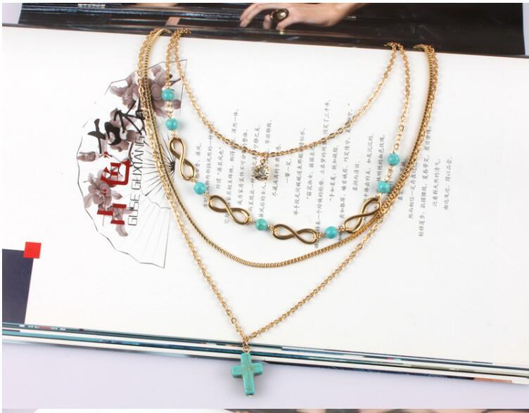 Collier Boho Turquoise Croix Chic