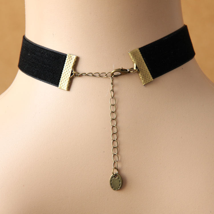 Human head choker choker