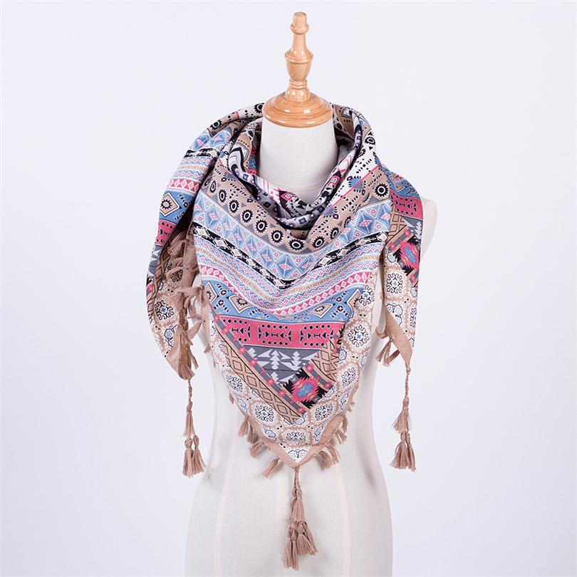 Ethnic Style Fringed Jacquard Square Scarf