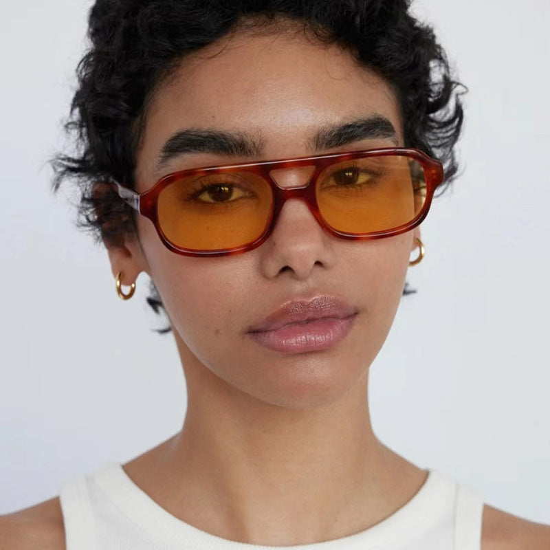 Gafas de sol europeas y americanas con montura pequeña y doble haz, totalmente a juego