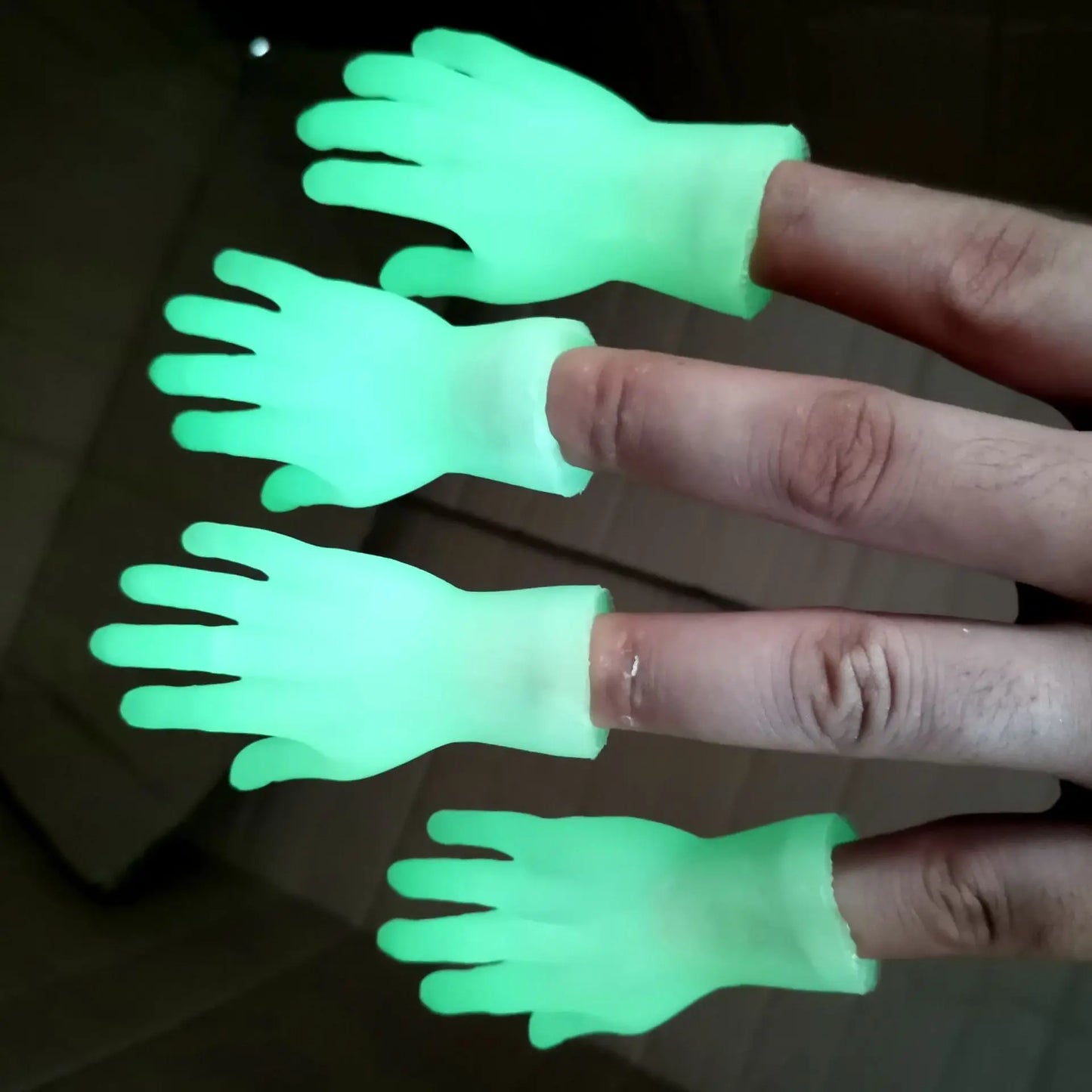 2PCS Luminous Funny Finger Toy Creative Mini Finger Gloves Novelty Children Toys Small Hand Model Halloween Gifts for Adult Kids