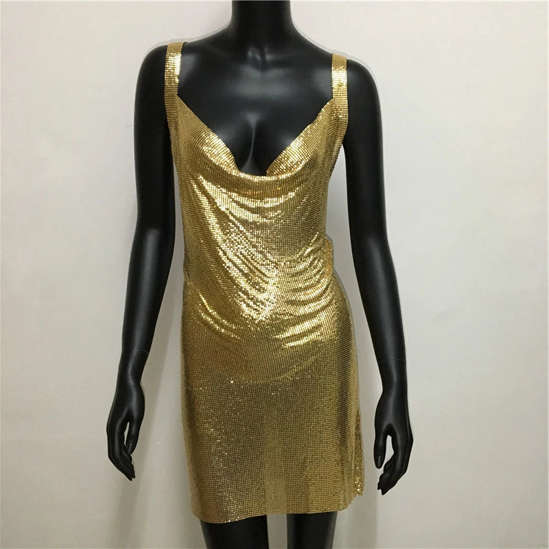 Vestidos cruzados con espalda descubierta y lentejuelas de Metal para mujer, minivestido Sexy Rave, trajes de club nocturno, bata con cuello cuadrado, sin mangas