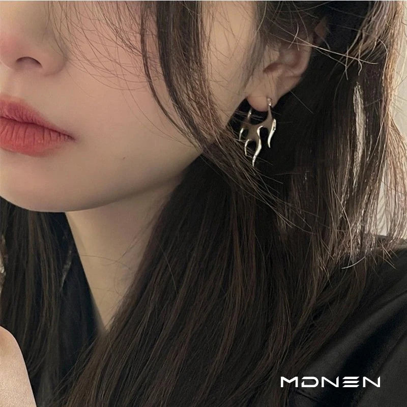 2023 New Niche Design Flame Premium Unique Stud Cold Air Earrings For Women Jewelry Gifts