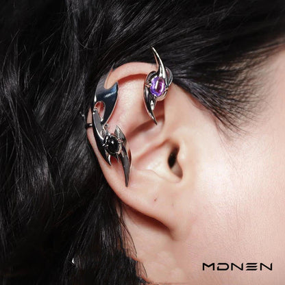 2023 new women's earrings scorpion series personalized ear clips without pierced ears girl gospel super handsome hip-hop earring