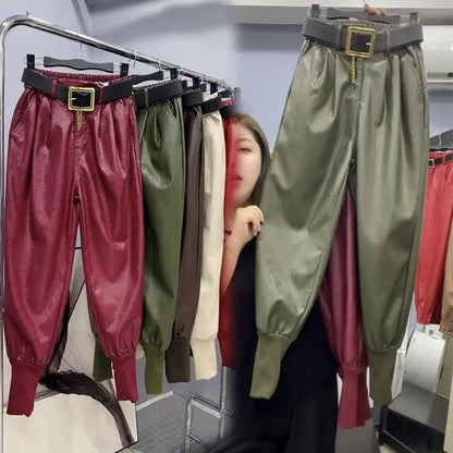 Pantalones de cuero Pu para mujer, pantalones cálidos de Color sólido, pantalones casuales sueltos coreanos de otoño e invierno, pantalones dañados 2023