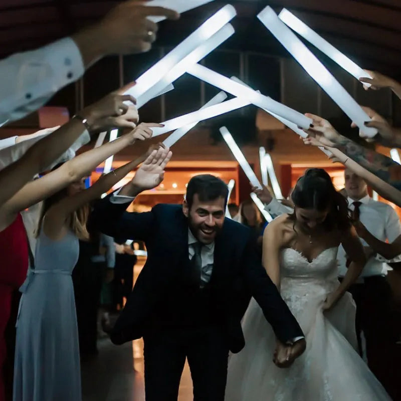 Barras luminosas de espuma blanca, palo de espuma de destello de luz LED, tubo de alegría, esponja que brilla en la oscuridad, boda, cumpleaños, fiesta de Halloween