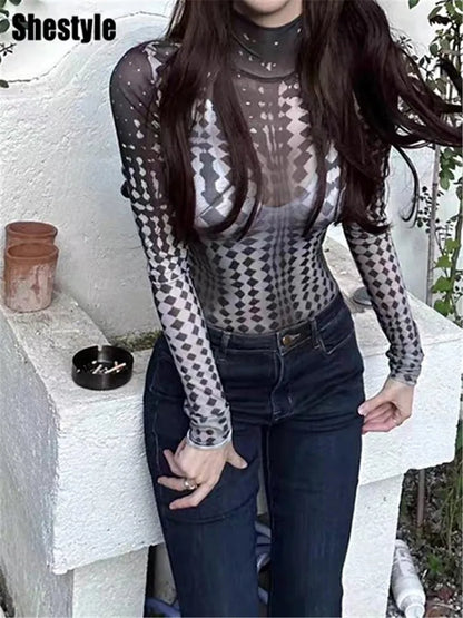 Shestyle, camiseta de malla a cuadros con diamantes en 3D para mujer, camisetas transparentes con estampado transparente de cuello alto para primavera, camisetas elásticas sexis nuevas de calle alta