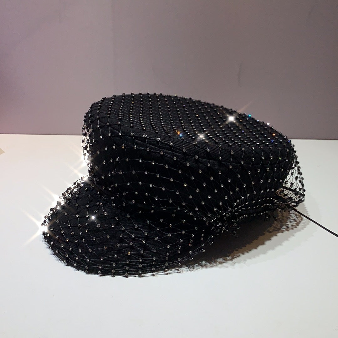 Chapeau de marine noir en maille de perçage à chaud avec broderie lourde