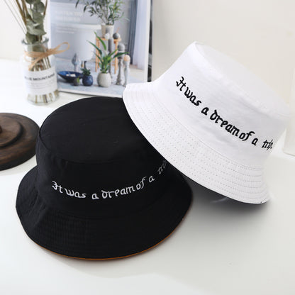 Chapeau de soleil brodé avec lettres simples et assorties avec tout